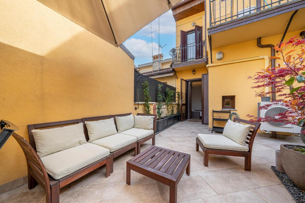 Piazza Maggiore-Luxury Apartment-Elegant Terrace Bologna Exterior foto